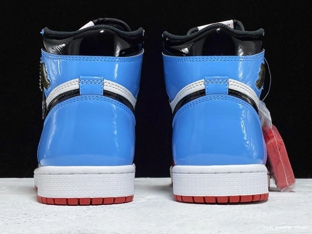 Reps LUCY OG Air Retro 1 High Jordan CK5666-100 Fearless 0702
